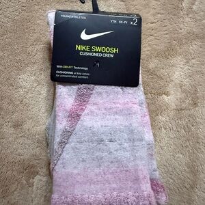 Nike Swoosh Cushioned Crew Socks - Pink and Gray